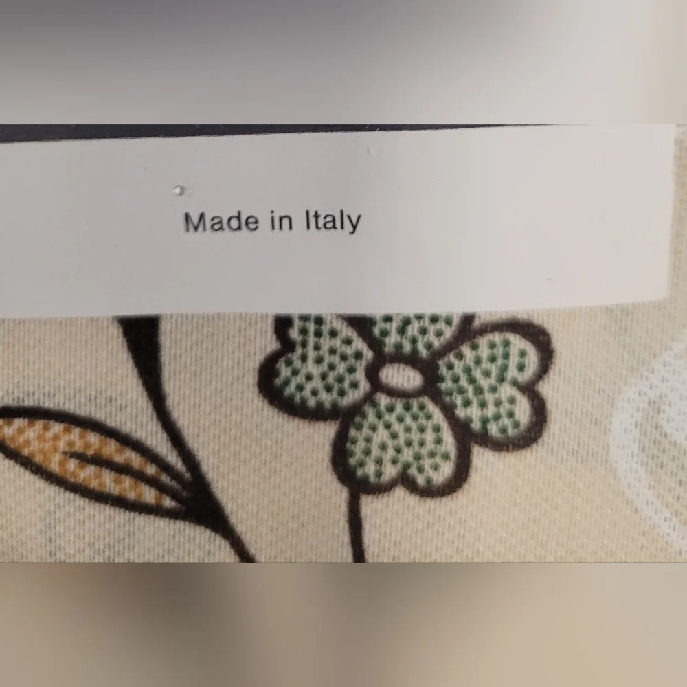 CINA Vintage Italy Rectangular Table Cloth Linen Never Used In Package Perfect